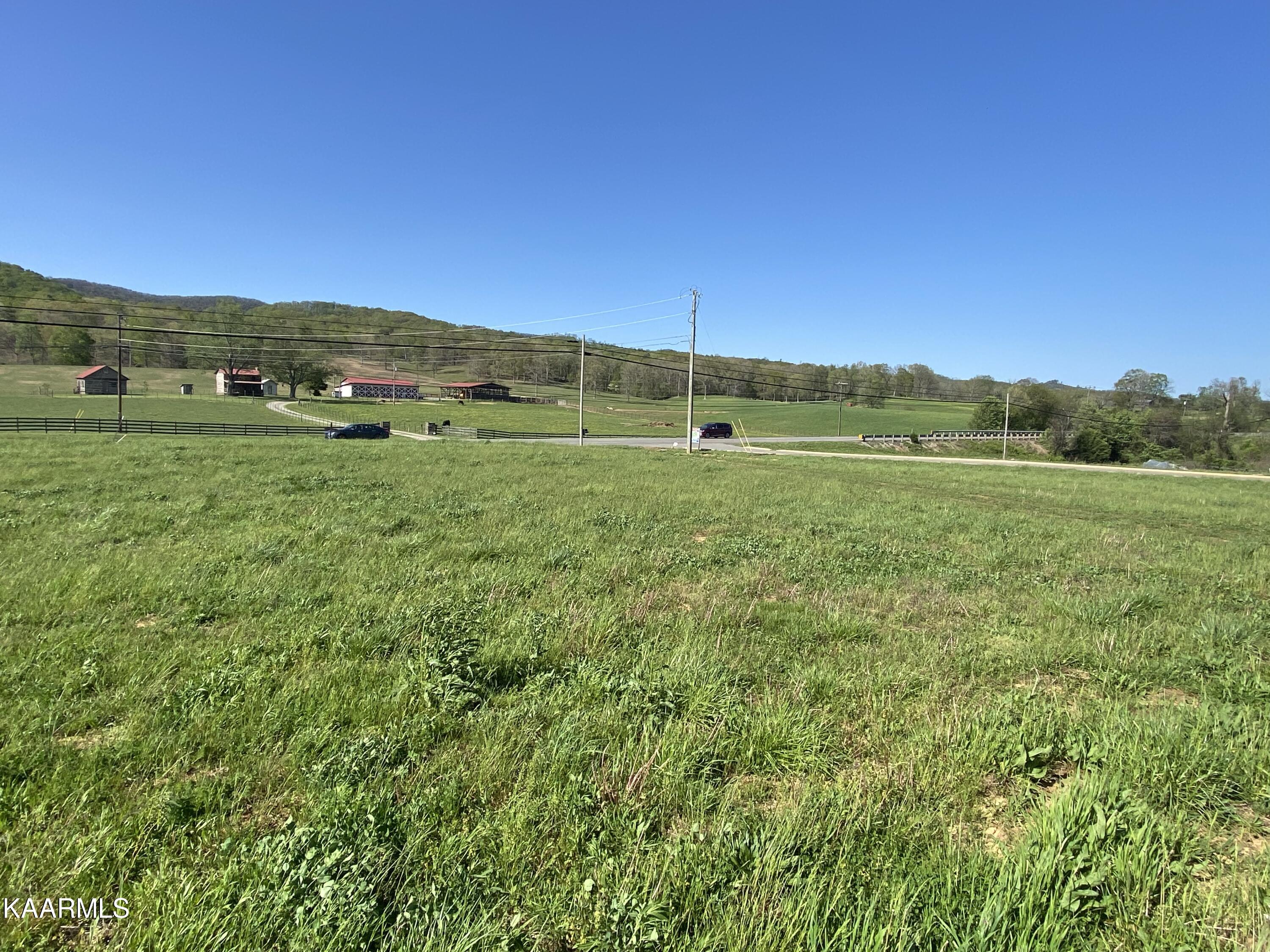 26 Masters Lane Bean Station, TN 37708 - Photo 10 of 11 85ABC0B2-1705-4EFB-A4F7-03EA782C446C