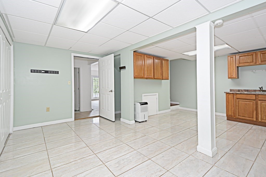 34 Airport Road Dudley, MA 01571 - Photo 23 of 35 Gallery Image 23