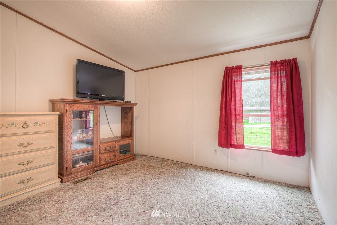 30 Wivell Road Shelton, WA 98584 - Photo 17 of 20 Gallery Image 17