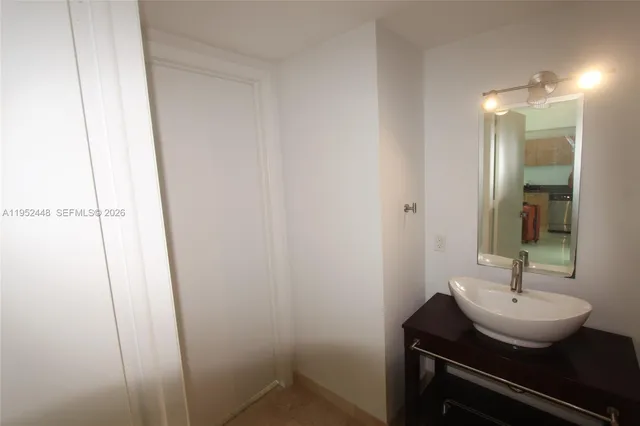 $2,550 | 350 South Miami Avenue, Unit 3615, Miami, FL 33130