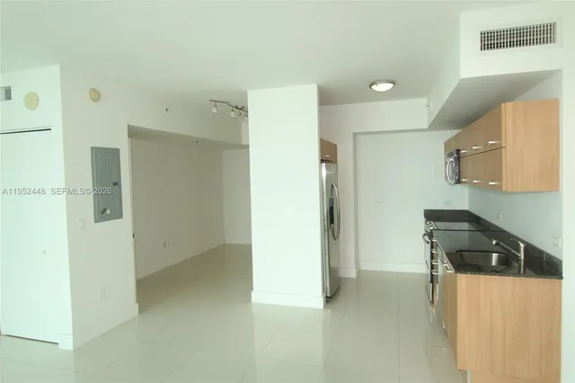 $2,550 | 350 South Miami Avenue, Unit 3615, Miami, FL 33130