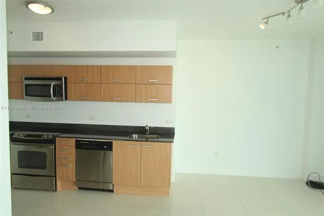 $2,550 | 350 South Miami Avenue, Unit 3615, Miami, FL 33130