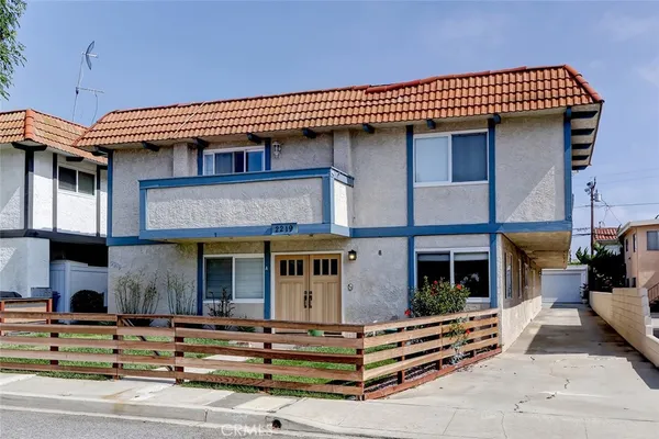 $3,500 | 2219 Curtis, Unit C, Redondo Beach, CA 90278