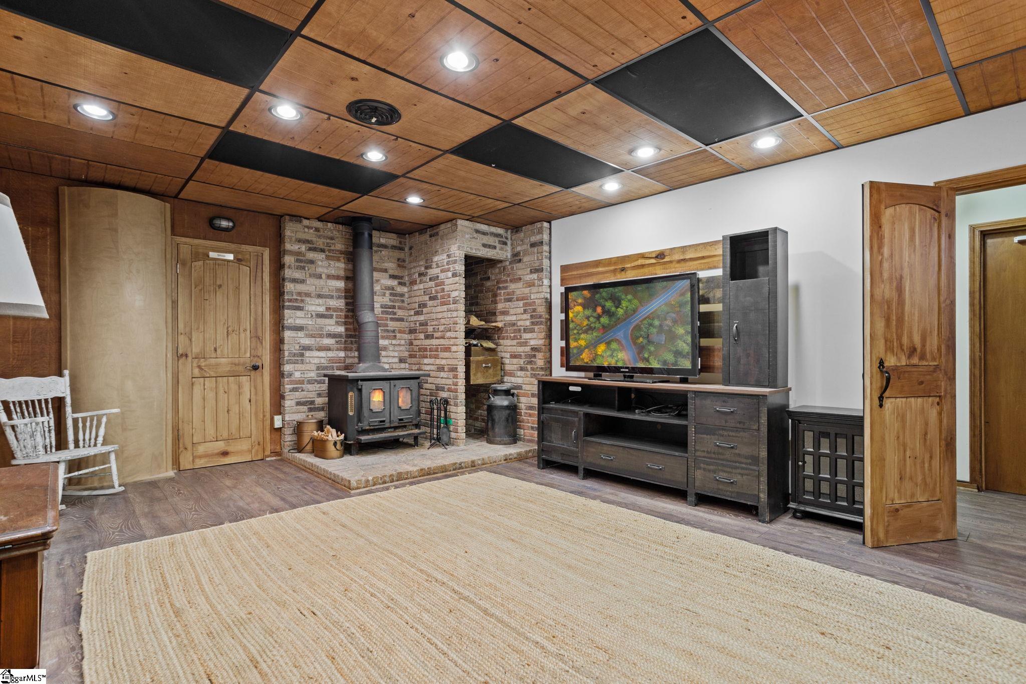1703 Pelham Road Greenville, SC 29615 - Photo 23 of 34 Gallery Image 23