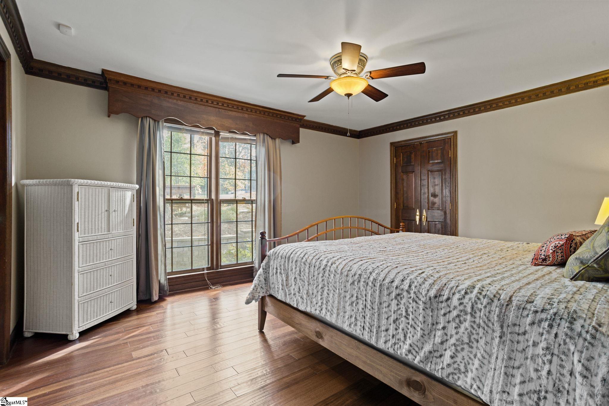 1703 Pelham Road Greenville, SC 29615 - Photo 9 of 34 Gallery Image 9