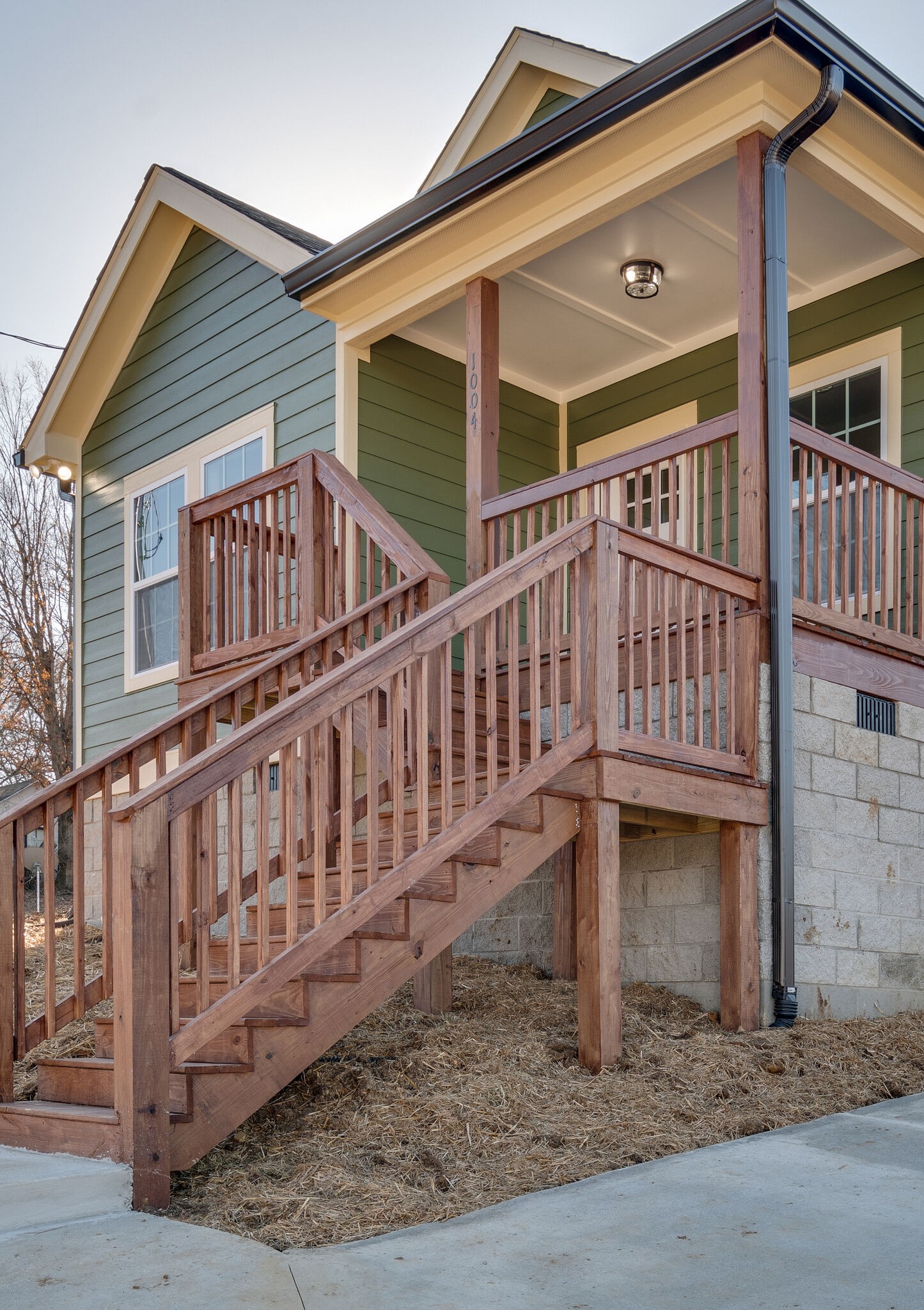 1004 Bridge Street Columbia, TN 38401 - Photo 4 of 25 a view of a house with wooden deck front of house