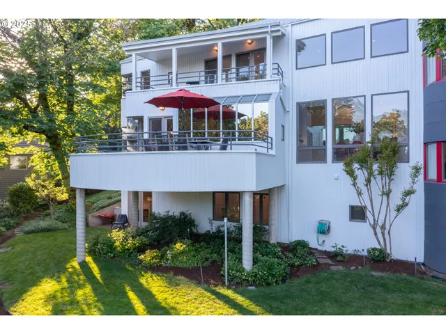 $1,250,000 | 2790 Northwest Sulphur Springs Road, Corvallis, OR 97330