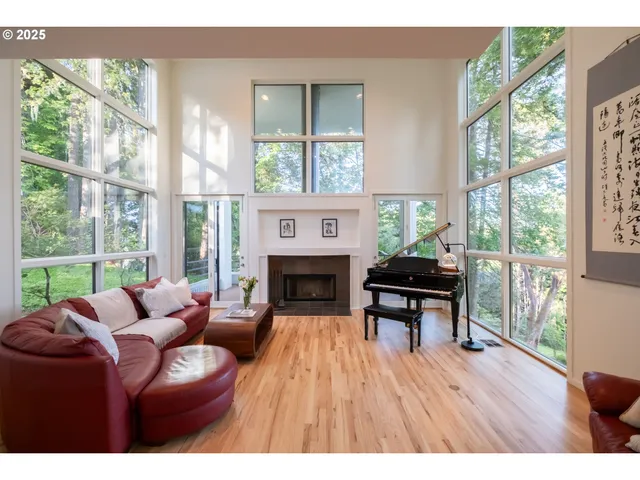 $1,250,000 | 2790 Northwest Sulphur Springs Road, Corvallis, OR 97330