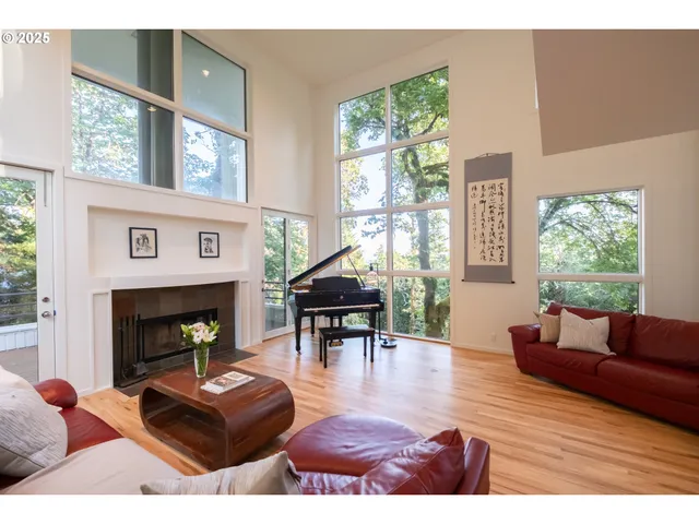 $1,250,000 | 2790 Northwest Sulphur Springs Road, Corvallis, OR 97330