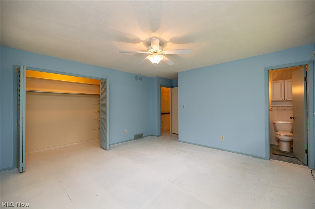 958 Lander Road Cleveland, OH 44143 - Photo 18 of 32