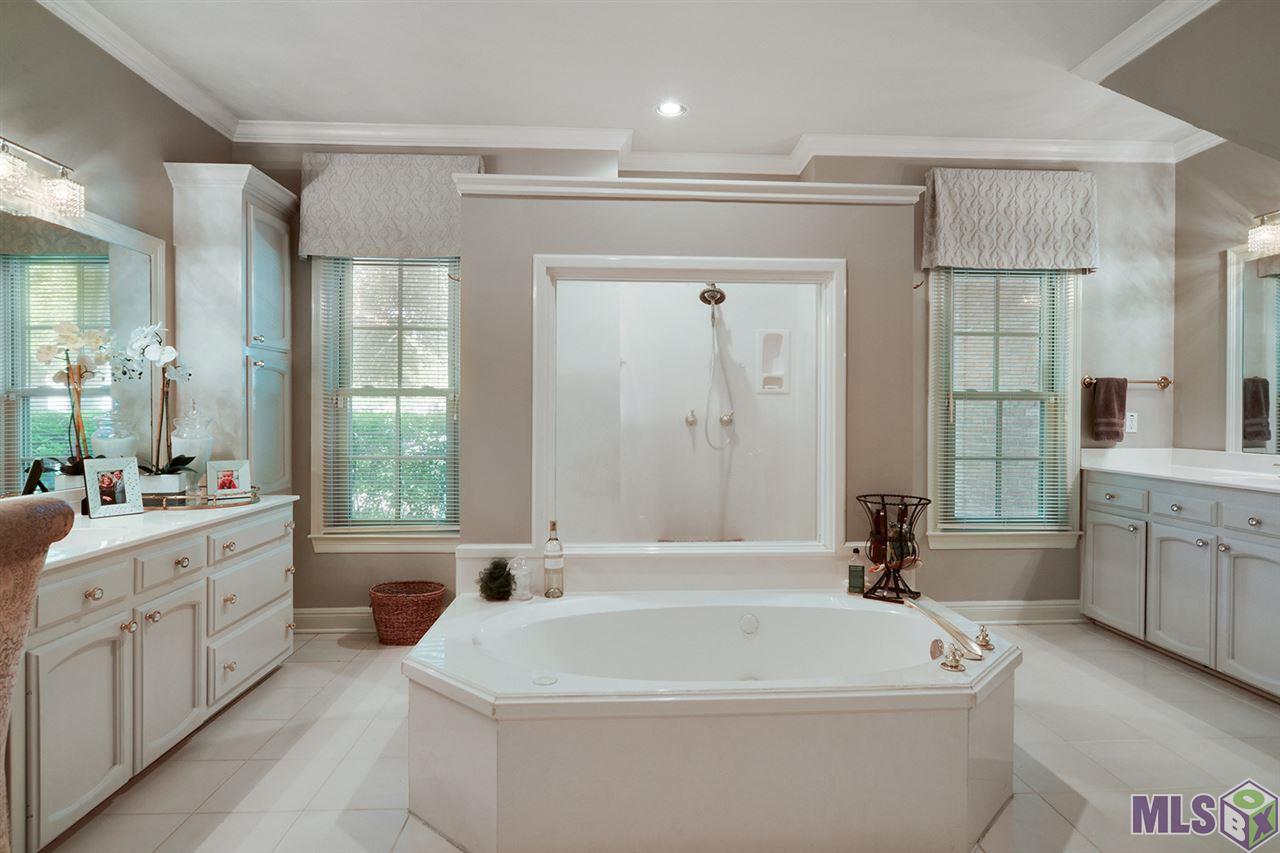 612 Plantation Ridge Avenue Baton Rouge, LA 70810 - Photo 10 of 25 Gallery Image 10
