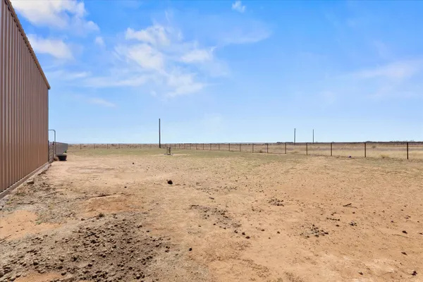 $830,000 | 6328 Foster Road, Ropesville, TX 79358