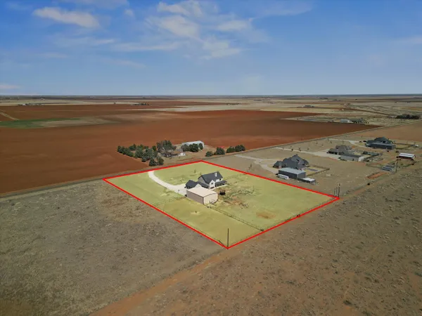 $830,000 | 6328 Foster Road, Ropesville, TX 79358