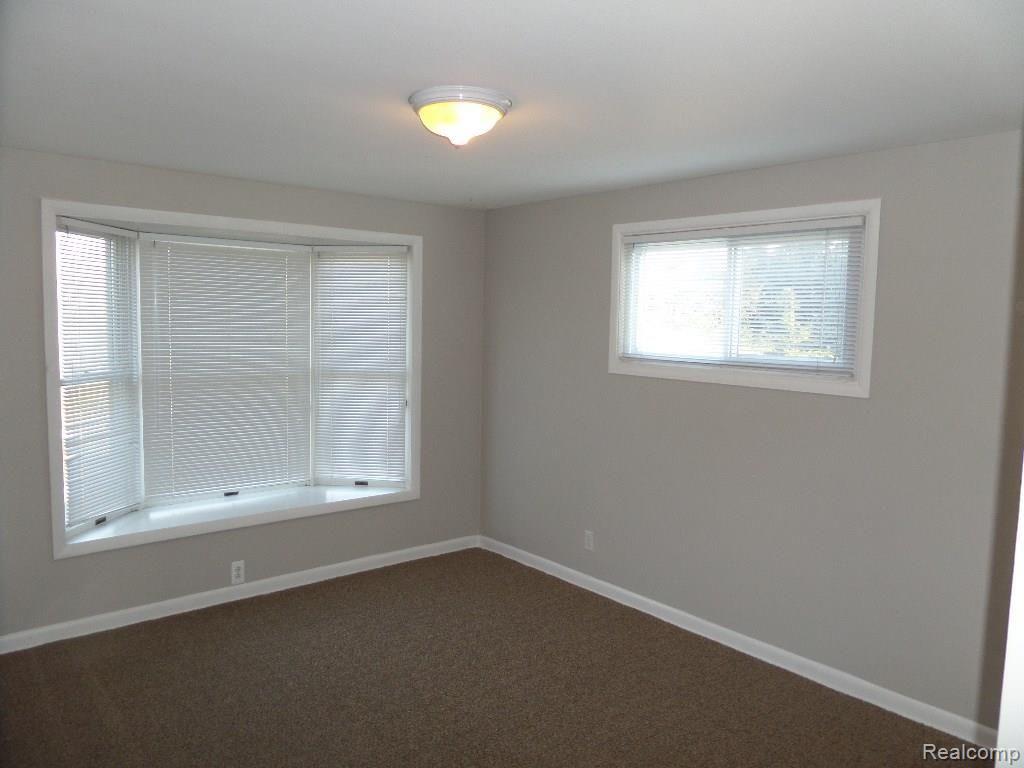 673 Romeo Road Rochester, MI 48307 - Photo 3 of 16 SAM_0553.jpg