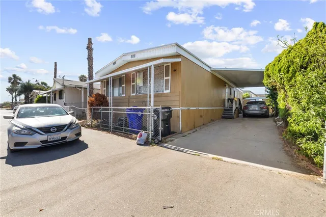 $167,000 | 10701 Cedar Avenue, Unit 184, Bloomington, CA 92316