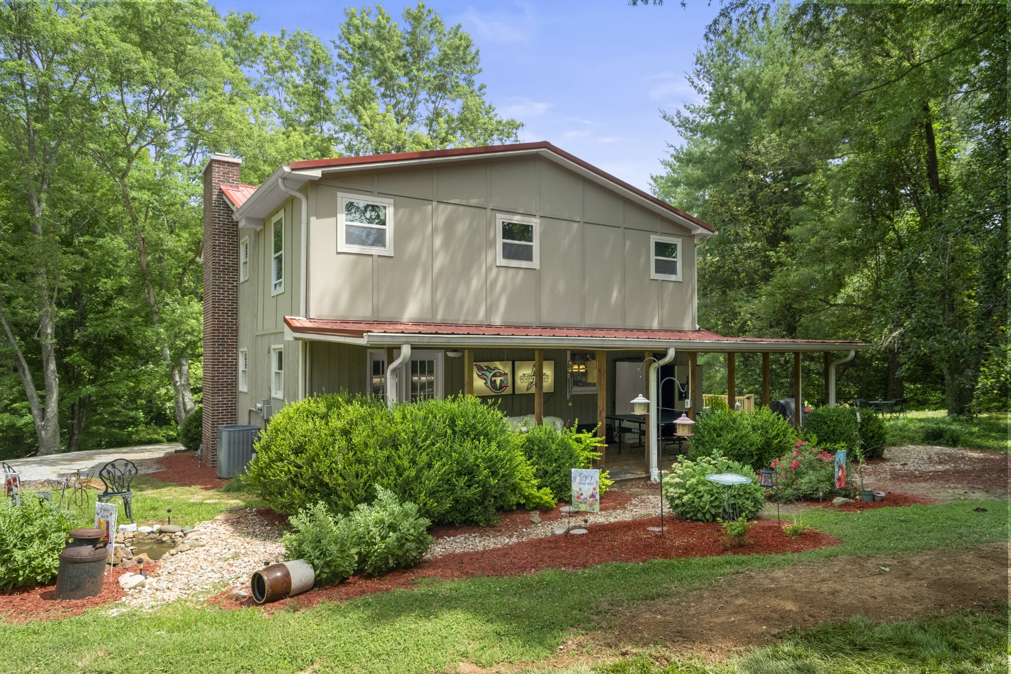3828 Martins Chapel Road Springfield, TN 37172 - Photo 43 of 51 a front view of a house with garden