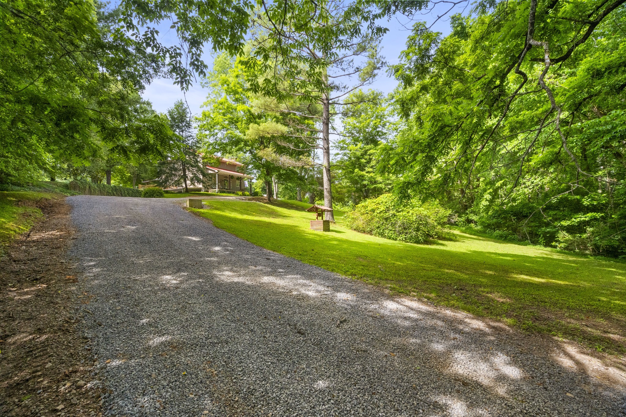 3828 Martins Chapel Road Springfield, TN 37172 - Photo 8 of 51 a view of a house with a big yard