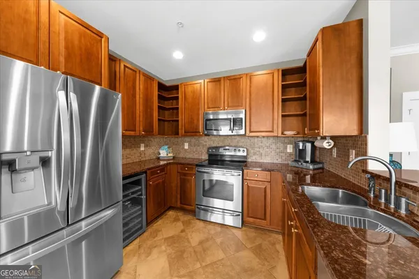 $599,000 | 101 South Bay Road, Unit 1005, Eatonton, GA 31024