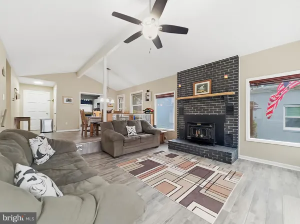 $799,000 | 1353 Lakeview Parkway, Locust Grove, VA 22508