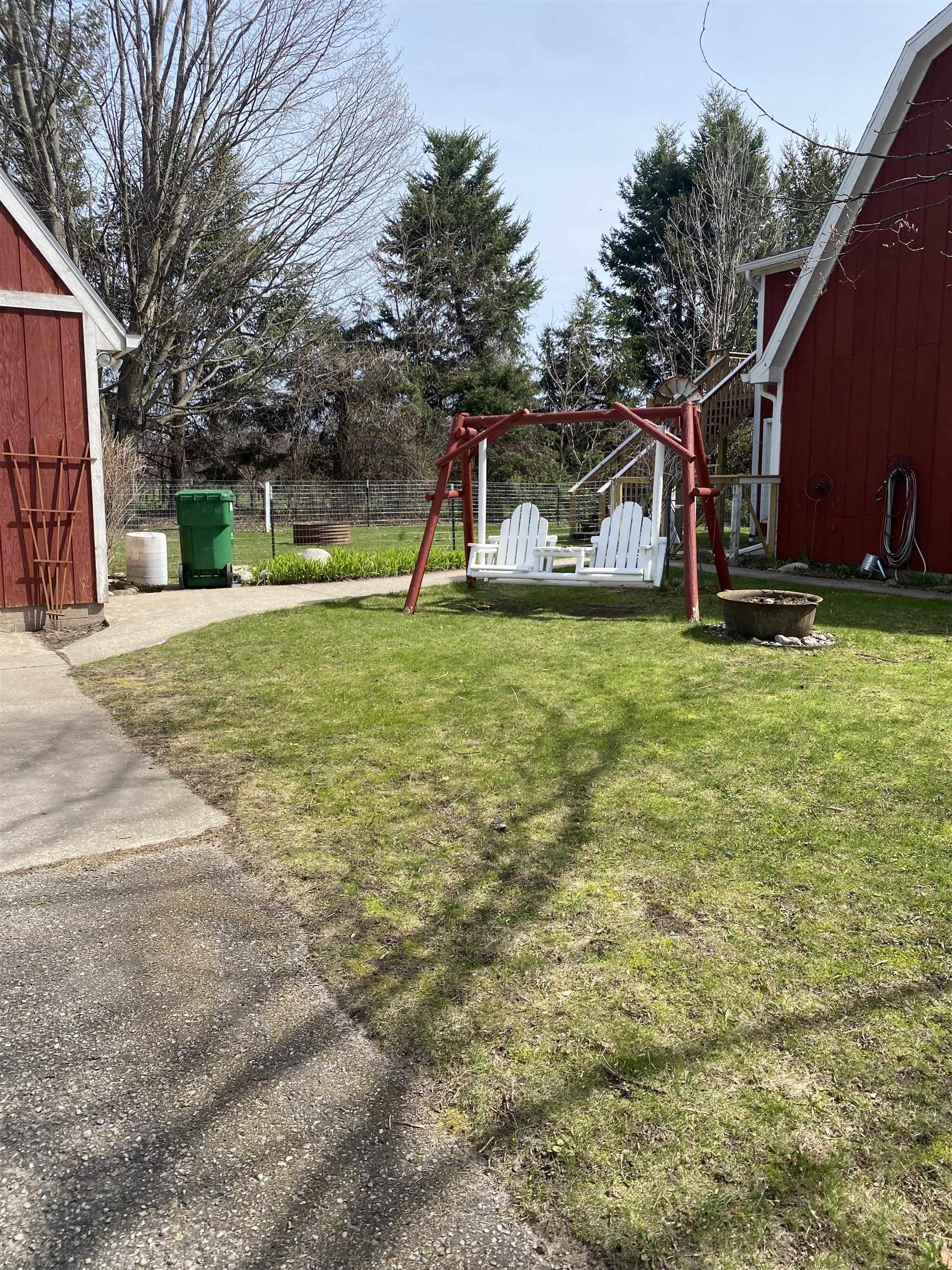13318 Winters Road Kewadin, MI 49648 - Photo 35 of 46 1899419-36.JPG