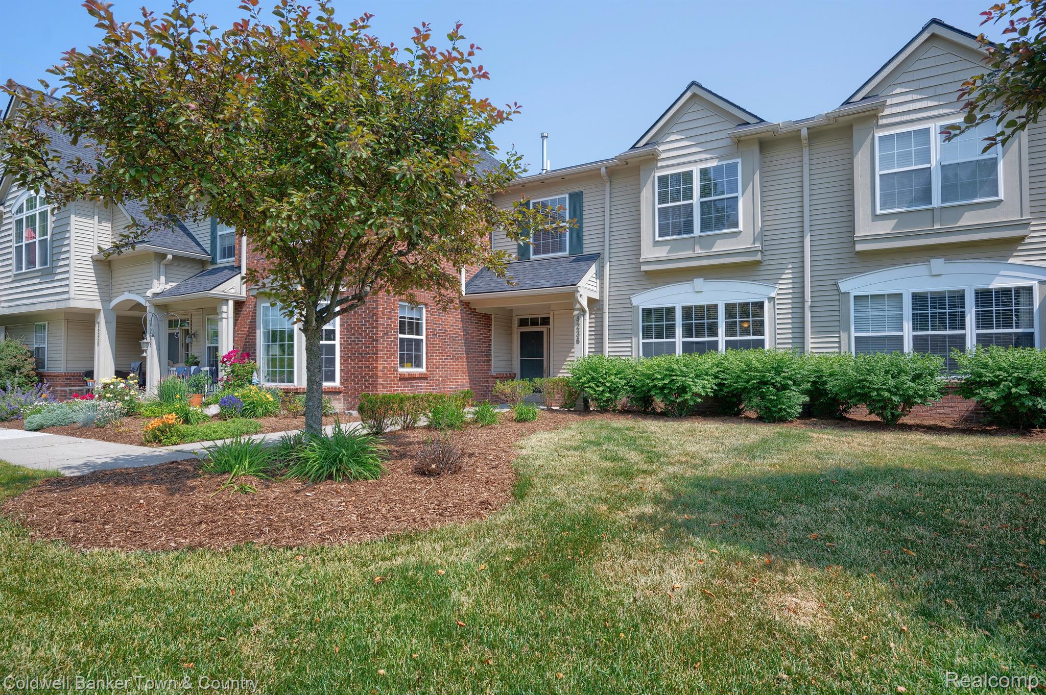 4236 Hampton Ridge Boulevard Howell, MI 48843 - Photo 1 of 31 Gallery Image 1