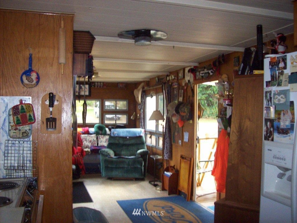 6820 Sidney Road Southwest Port Orchard, WA 98367 - Photo 9 of 14 Gallery Image 9