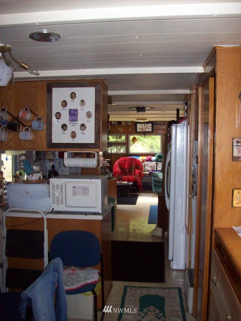 6820 Sidney Road Southwest Port Orchard, WA 98367 - Photo 10 of 14 Gallery Image 10
