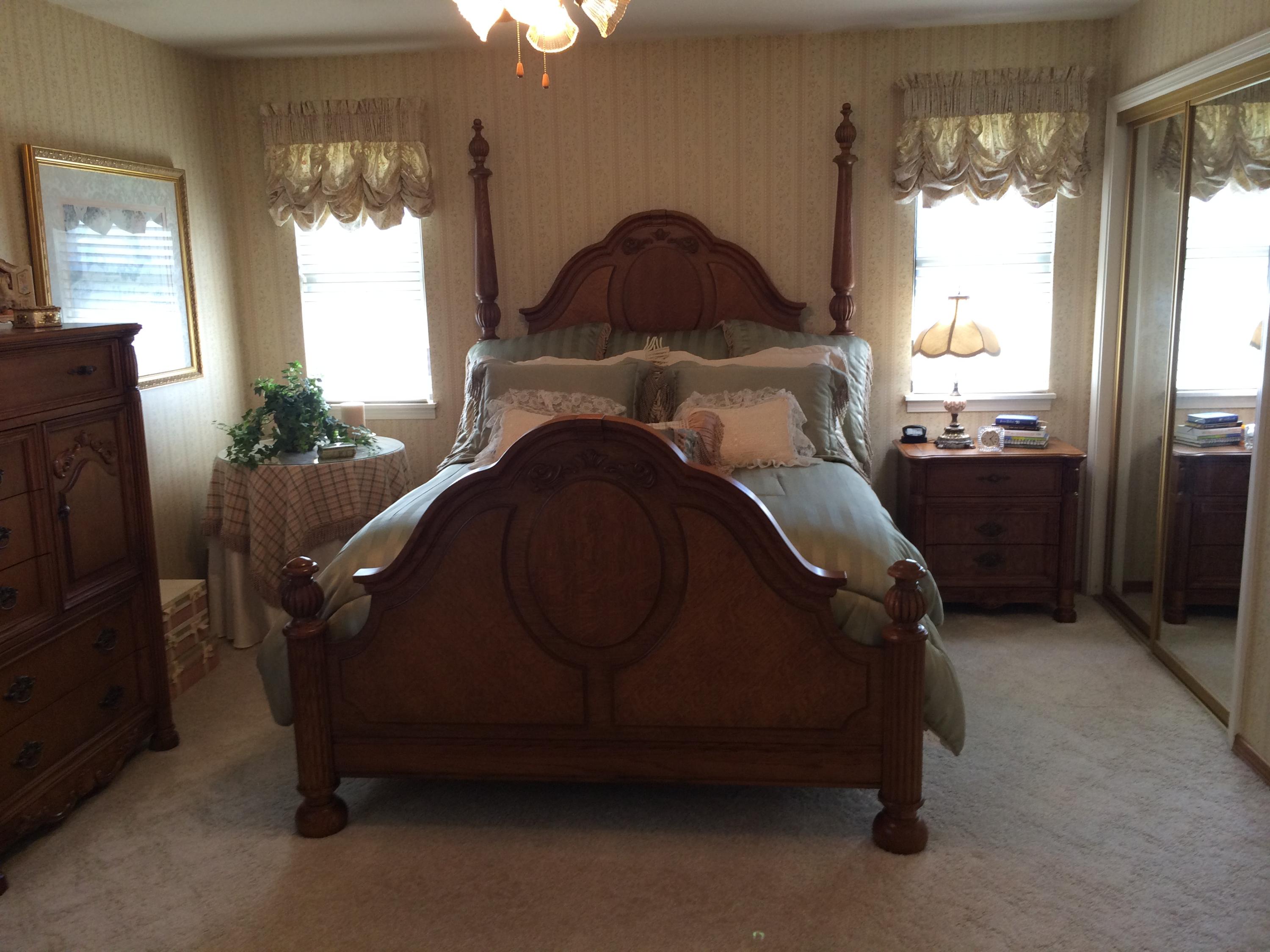 6577 Flicker Way Anderson, CA 96007 - Photo 36 of 41 a bedroom with a bed and a large window