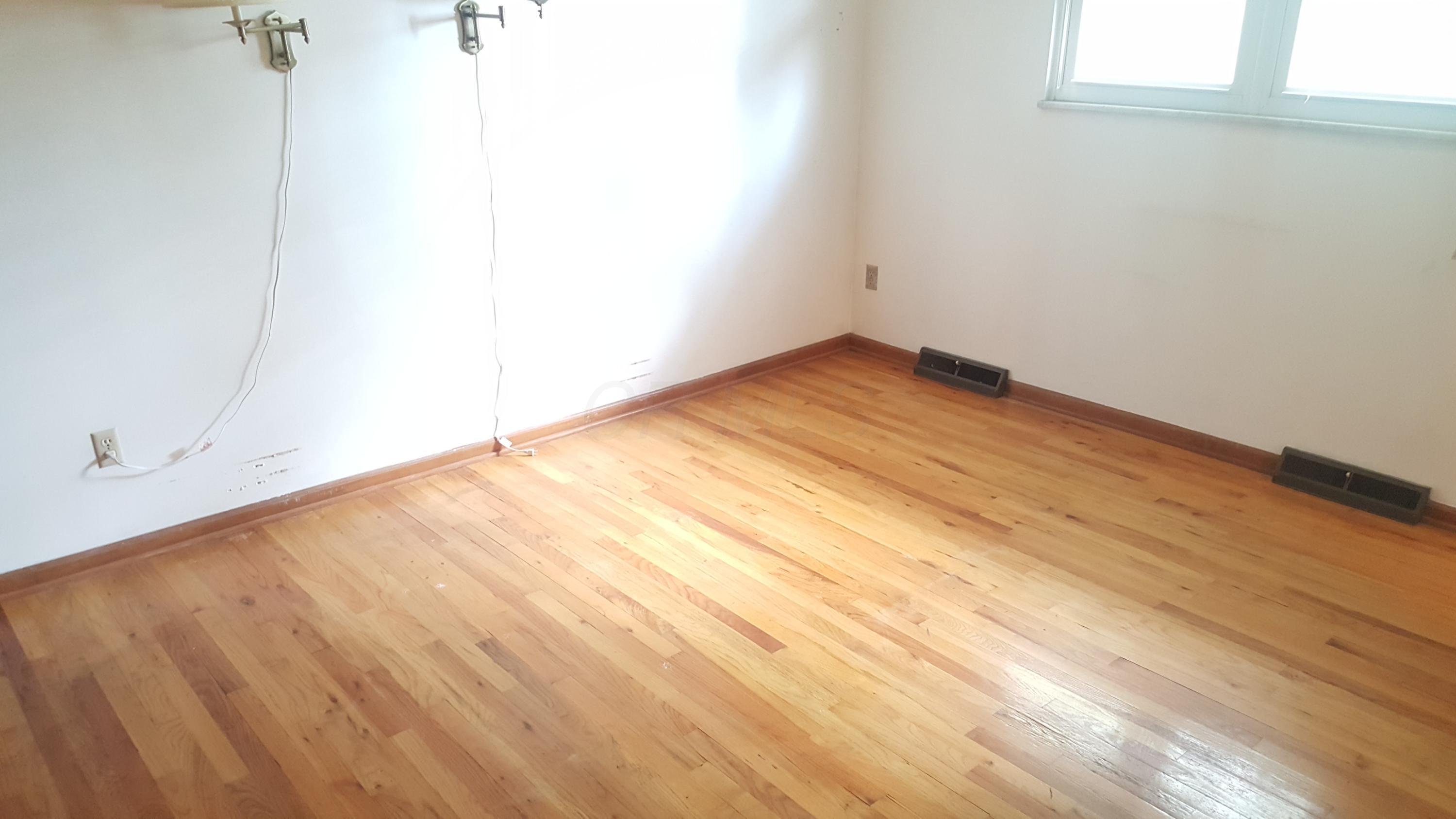 1744 Lynnhurst Road Columbus, OH 43229 - Photo 14 of 16