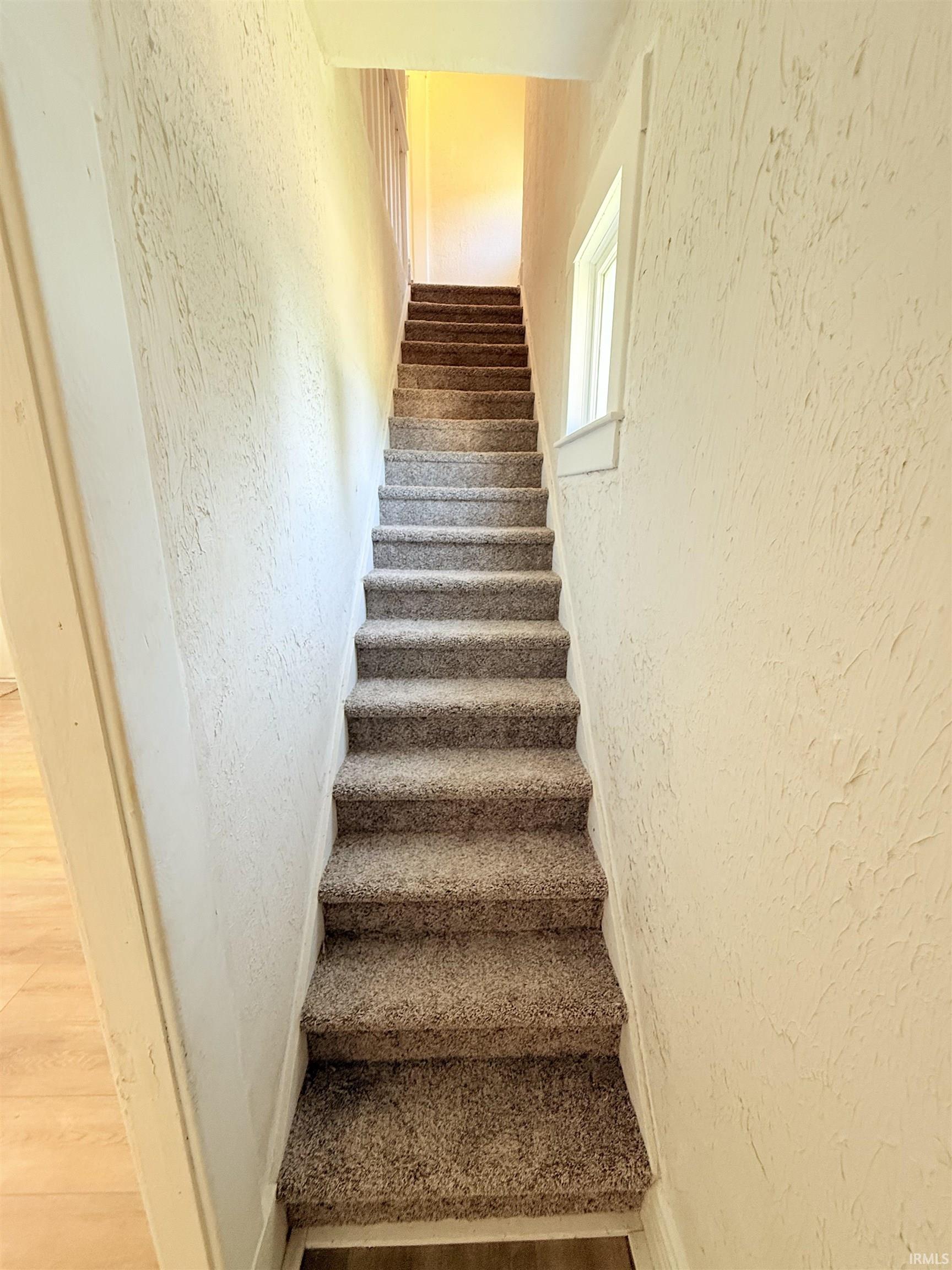 320 West Clay Street Logansport, IN 46947 - Photo 3 of 10