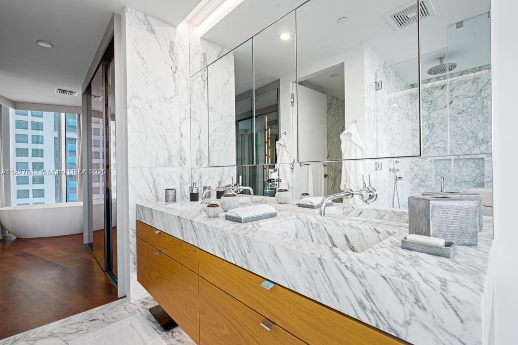 1300 Monad Terrace, Unit 12F Miami Beach, FL 33139 - Photo 17 of 24