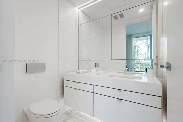 $8,500,000 | 1300 Monad Terrace, Unit 12F, Miami Beach, FL 33139