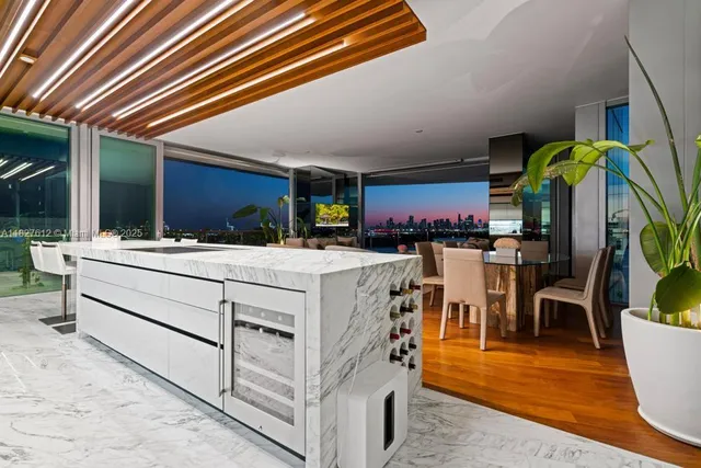 $8,500,000 | 1300 Monad Terrace, Unit 12F, Miami Beach, FL 33139