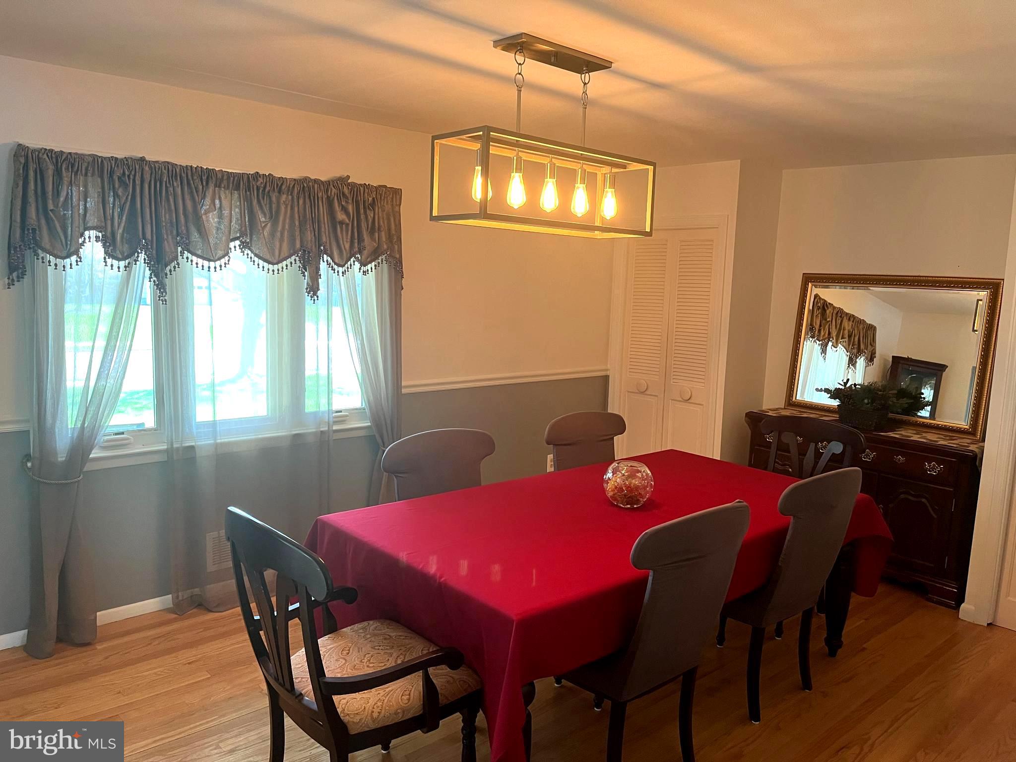 17 Van Saun Drive Ewing, NJ 08618 - Photo 8 of 26