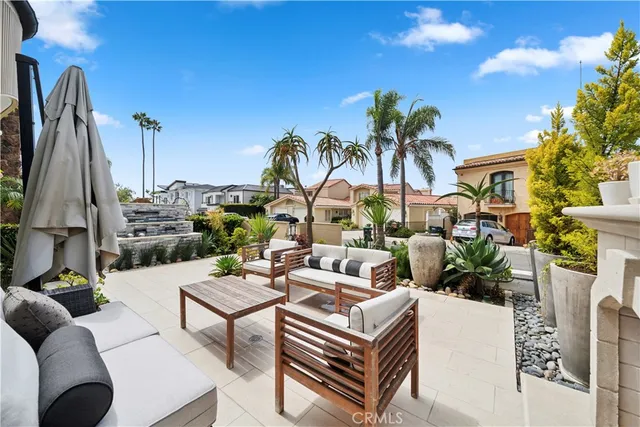 $24,000 | 312 Carnation Avenue, Corona del Mar, CA 92625