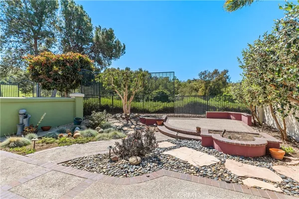 $1,175,000 | 27196 Paseo Lomita, San Juan Capistrano, CA 92675