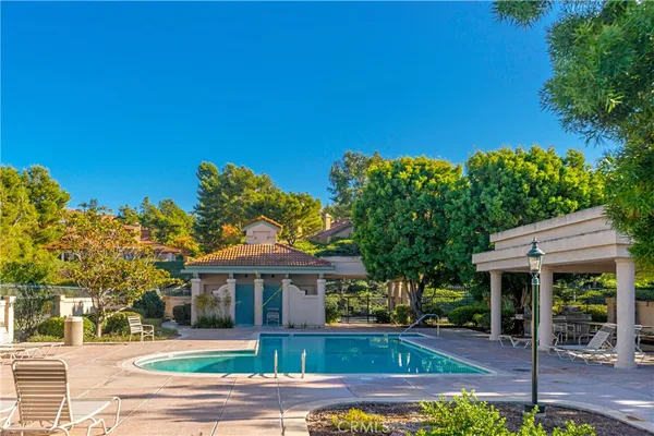 $1,175,000 | 27196 Paseo Lomita, San Juan Capistrano, CA 92675