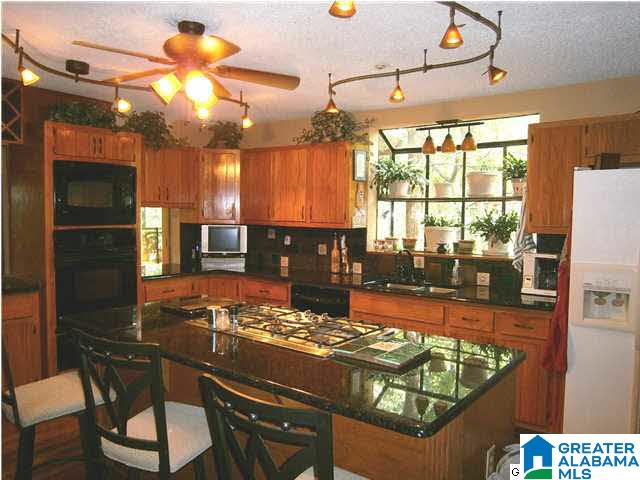 5608 Havenhill Road Birmingham, AL 35210 - Photo 10 of 26