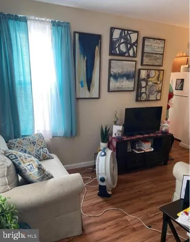 $249,900 | 866 East High Street, Pottstown, PA 19464