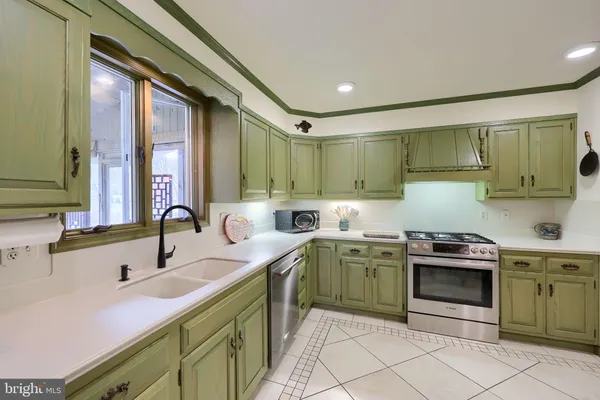$599,900 | 412 Wetherburn Drive, Lancaster, PA 17601