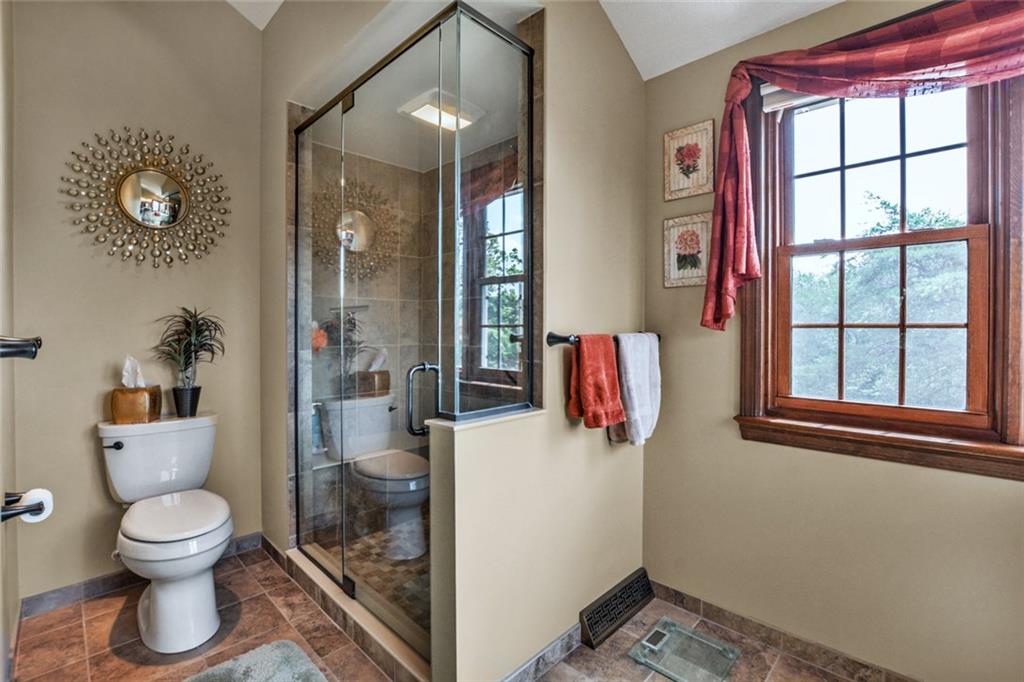 261 Pinkerton Road Wexford, PA 15090 - Photo 14 of 25 Master Bath w/Dual Vanities, Walk-In Shower & Walk-In Closet.