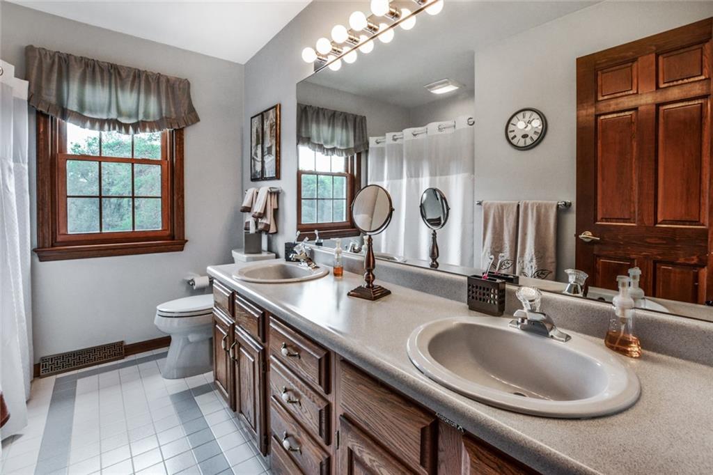 261 Pinkerton Road Wexford, PA 15090 - Photo 15 of 25 Master Bath w/Dual Vanities, Walk-In Shower & Walk-In Closet.