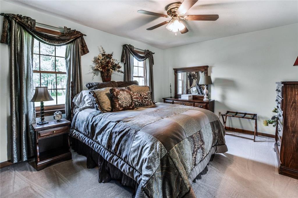 261 Pinkerton Road Wexford, PA 15090 - Photo 18 of 25 Bedroom 4 w/Lighted Ceiling Fan.