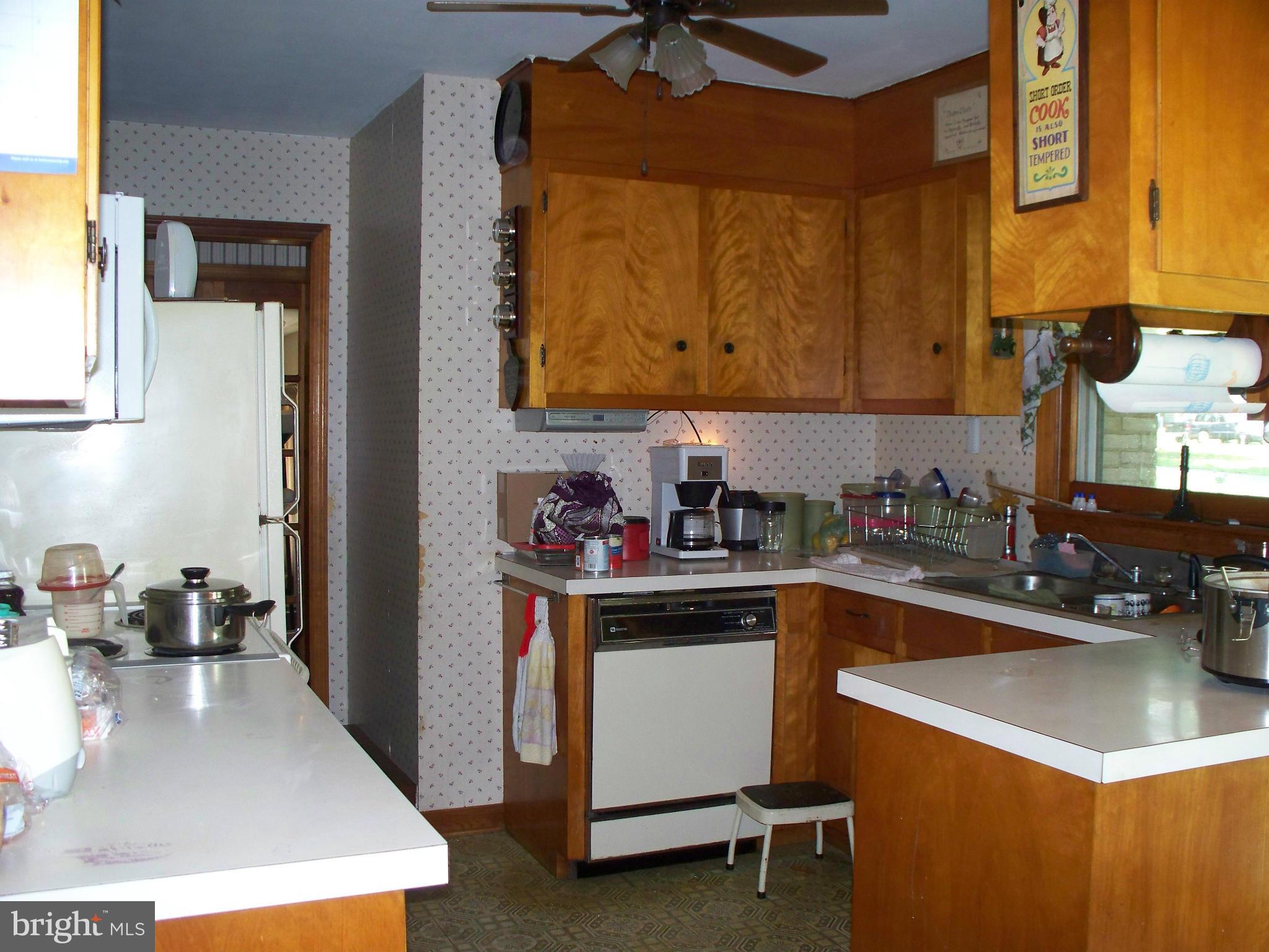 624 Carsins Run Road Aberdeen, MD 21001 - Photo 12 of 19 Kitchen