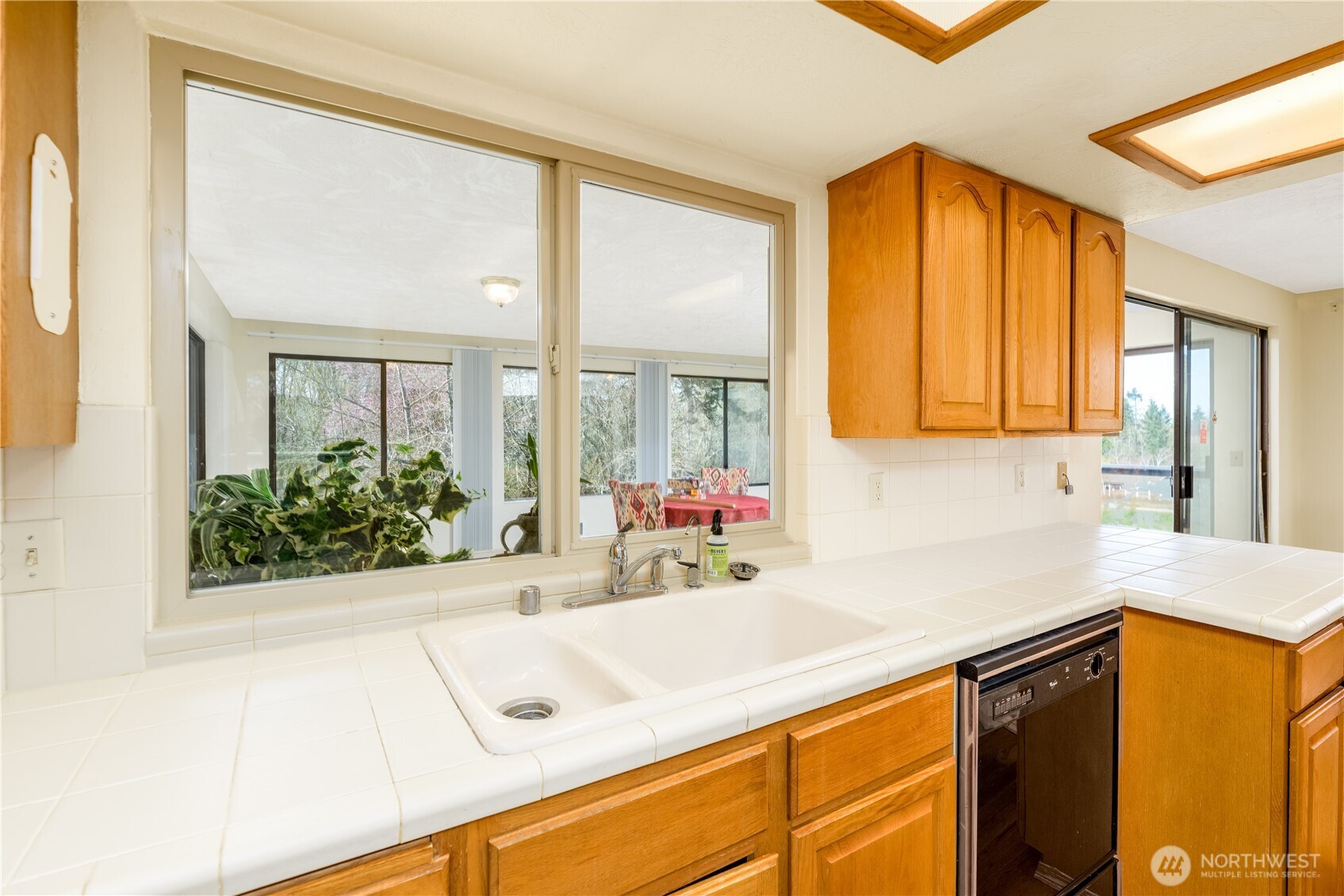 2348 Happy Valley Road Sequim, WA 98382 - Photo 18 of 39