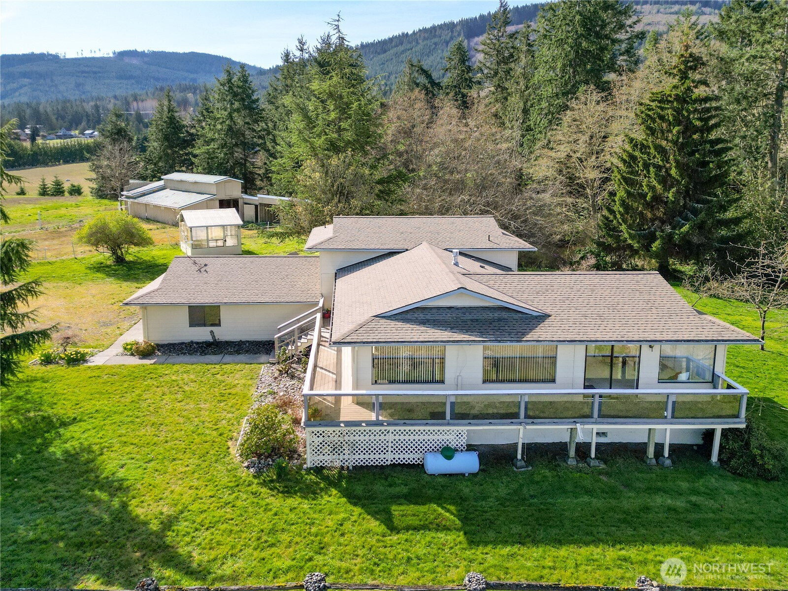 2348 Happy Valley Road Sequim, WA 98382 - Photo 3 of 39