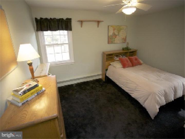 431 Dorset Road Devon, PA 19333 - Photo 13 of 15 Bedroom 3
