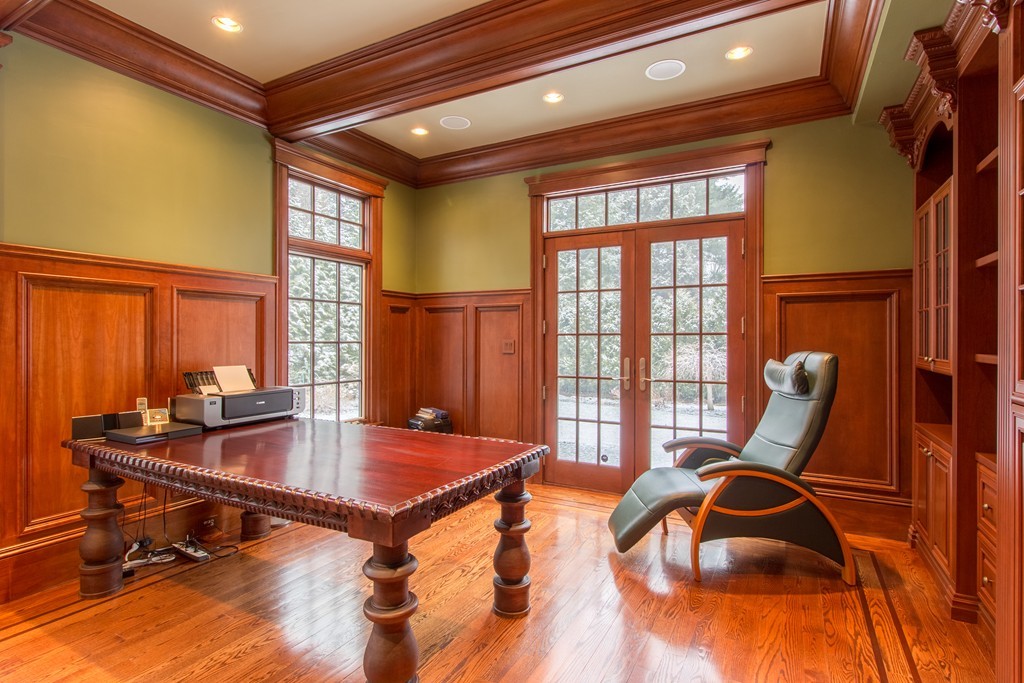 69 Denny Road Brookline, MA 02467 - Photo 11 of 30