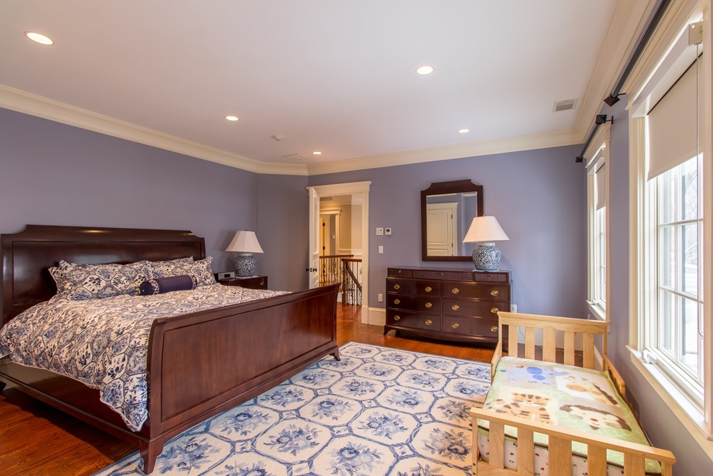 69 Denny Road Brookline, MA 02467 - Photo 17 of 30