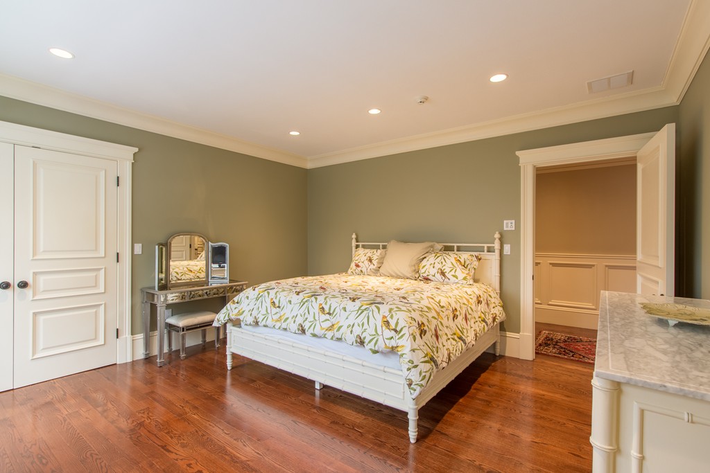 69 Denny Road Brookline, MA 02467 - Photo 18 of 30